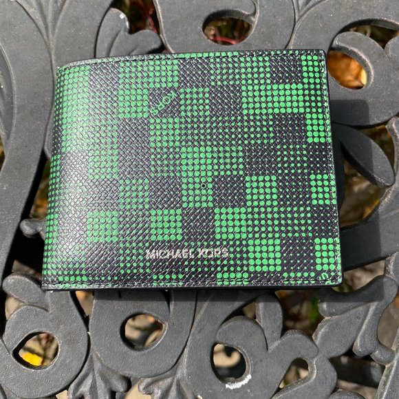 Michael Kors Cooper Slim Billfold Neon Edge Wallet - Picture 1 of 3